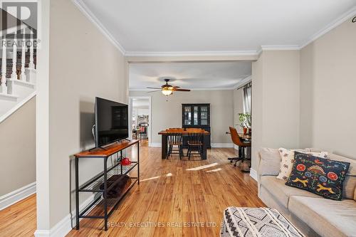 487 Clarence Street, North Dundas, ON - Indoor