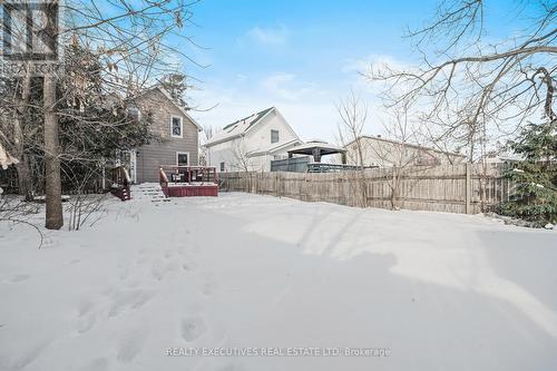 487 Clarence Street, North Dundas, ON - Outdoor