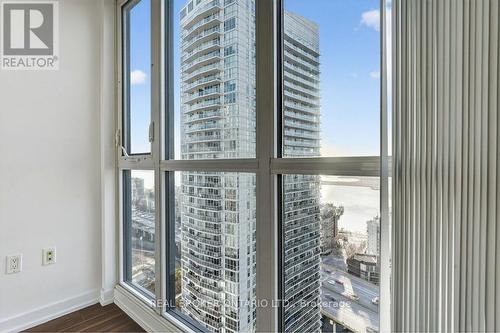 3105 - 85 Queens Wharf Road, Toronto, ON - Indoor Photo Showing Other Room