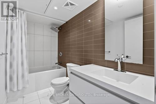 3105 - 85 Queens Wharf Road, Toronto, ON - Indoor Photo Showing Bathroom