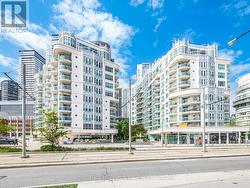 1029 - 600 QUEENS QUAY W  Toronto, ON M5V 3M3