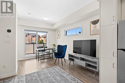 522 - 2791 Eglinton Avenue E, Toronto, ON - Indoor