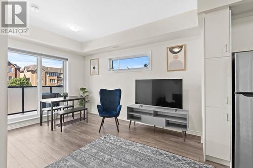 522 - 2791 Eglinton Avenue E, Toronto, ON - Indoor