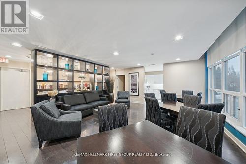 406 - 1600 Charles Street, Whitby, ON - Indoor