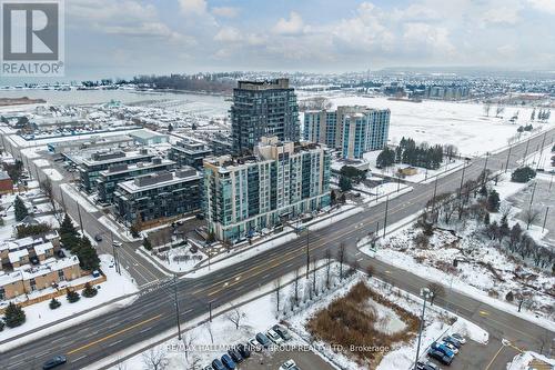 406 - 1600 Charles Street, Whitby, ON - Outdoor With View