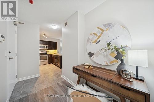 406 - 1600 Charles Street, Whitby, ON - Indoor Photo Showing Other Room
