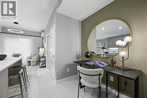 213, 310 15 Avenue Sw, Calgary, AB - Indoor