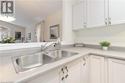54 Glenwood Drive Unit# 15, Brantford, ON - Indoor Photo Showing Kitchen With Double Sink