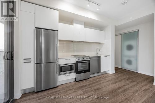 2305 - 50 Charles Street E, Toronto, ON - Indoor Photo Showing Kitchen