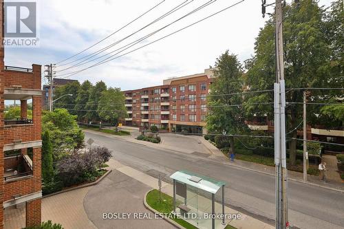 306 - 928 Millwood Road, Toronto, ON - Outdoor