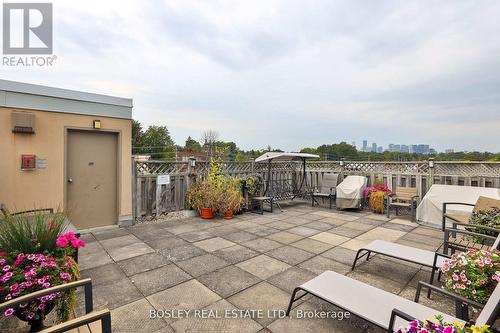 306 - 928 Millwood Road, Toronto, ON - Outdoor