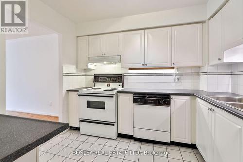 306 - 928 Millwood Road, Toronto, ON - Indoor Photo Showing Kitchen With Double Sink