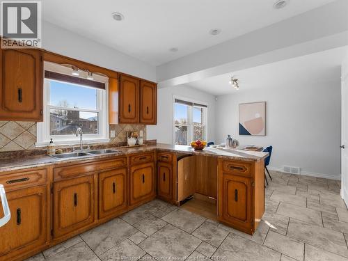 26 Lutsch Avenue, Leamington, ON - Indoor Photo Showing Kitchen With Double Sink
