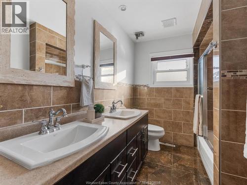 26 Lutsch Avenue, Leamington, ON - Indoor Photo Showing Bathroom