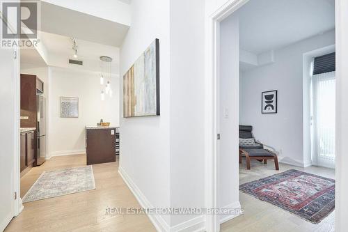 201 - 2 Bellefair Avenue, Toronto, ON - Indoor Photo Showing Other Room