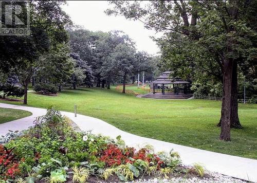 201 - 2 Bellefair Avenue, Toronto, ON - Outdoor