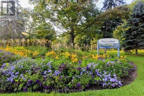 201 - 2 Bellefair Avenue, Toronto, ON - Outdoor