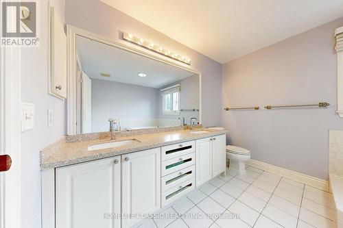 50 Oakhurst Drive, Vaughan, ON - Indoor Photo Showing Bathroom