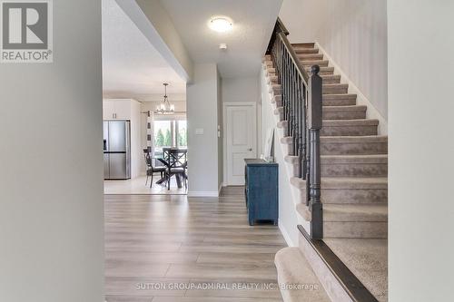 34 Milne Street, New Tecumseth, ON - Indoor Photo Showing Other Room