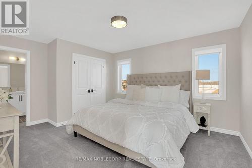 36 Felhazi Trail, Essa, ON - Indoor Photo Showing Bedroom