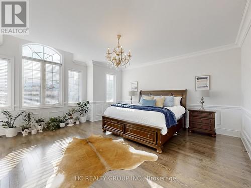 99 Coon'S Road, Richmond Hill, ON - Indoor Photo Showing Bedroom
