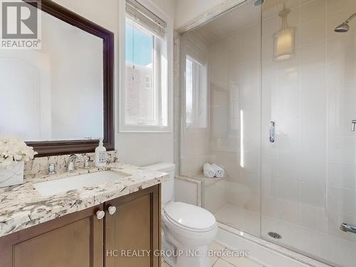 99 Coon'S Road, Richmond Hill, ON - Indoor Photo Showing Bathroom