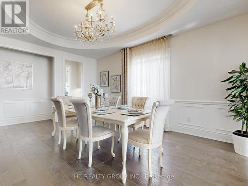99 Coon'S Road, Richmond Hill, ON - Indoor Photo Showing Dining Room