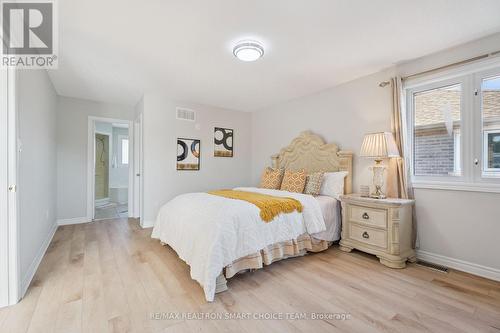 117 Miller Drive, Barrie, ON - Indoor Photo Showing Bedroom