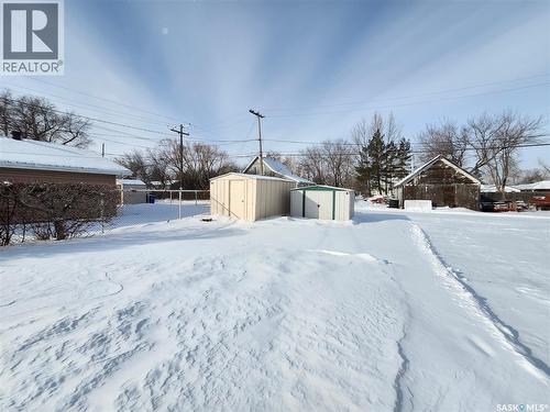 205 Main Street, Midale, SK - Outdoor