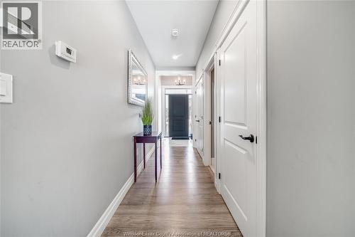 410 Caserta Crescent, Lakeshore, ON - Indoor Photo Showing Other Room