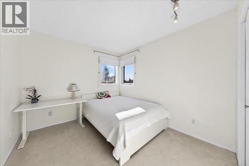 3rd bedroom - 137 Woodbrook Road Sw, Calgary, AB - Indoor Photo Showing Bedroom