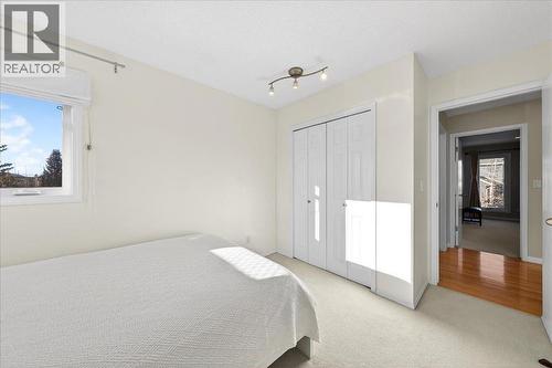 3rd bedroom - 137 Woodbrook Road Sw, Calgary, AB - Indoor Photo Showing Bedroom