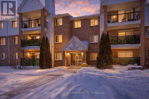 97 - 1096 Jalna Boulevard, London South (South X), ON - Outdoor With Balcony