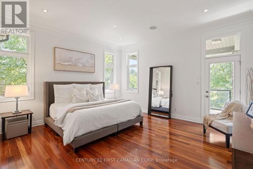 7071 Clayton Walk, London South (South V), ON - Indoor Photo Showing Bedroom