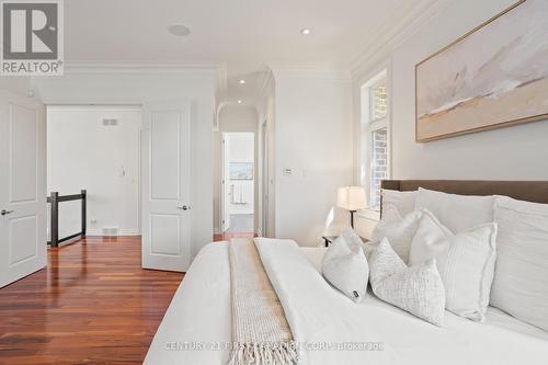 7071 Clayton Walk, London South (South V), ON - Indoor Photo Showing Bedroom
