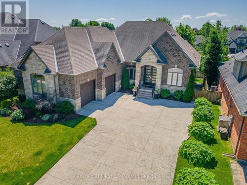 7071 Clayton Walk, London South (South V), ON - Outdoor With Facade