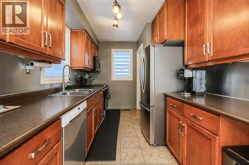 3465 Longfellow, Windsor, ON - Indoor Photo Showing Kitchen With Double Sink