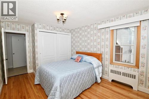 470 Maxwell Street, Sarnia, ON - Indoor Photo Showing Bedroom