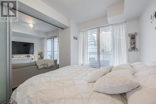 608 - 65 St. Mary Street, Toronto, ON - Indoor Photo Showing Bedroom
