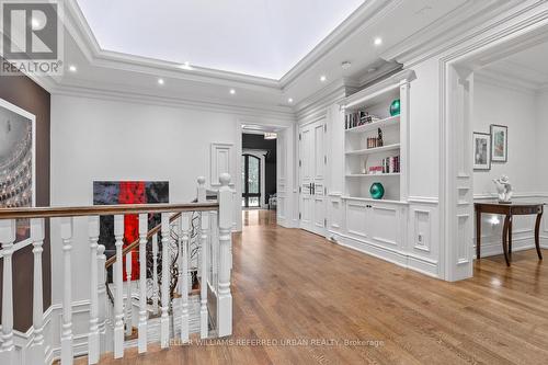 6 Bayview Wood, Toronto, ON - Indoor Photo Showing Other Room