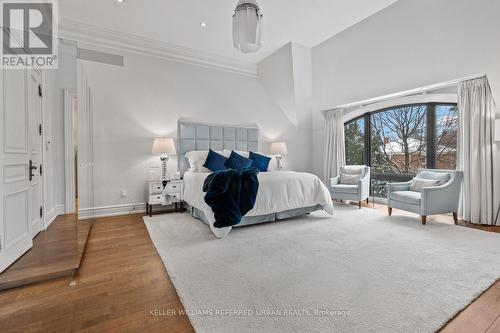 6 Bayview Wood, Toronto, ON - Indoor Photo Showing Bedroom