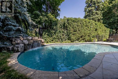 6 Bayview Wood, Toronto, ON - Outdoor With In Ground Pool