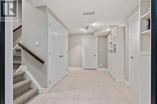 25 Hillside Drive, Halton Hills, ON - Indoor Photo Showing Other Room