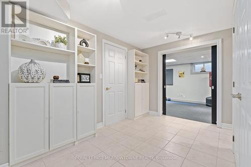 25 Hillside Drive, Halton Hills, ON - Indoor Photo Showing Other Room