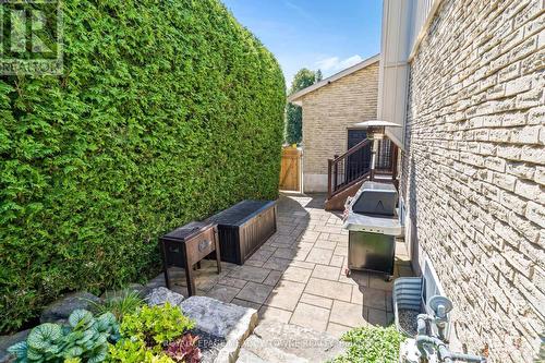 25 Hillside Drive, Halton Hills, ON - Outdoor With Deck Patio Veranda