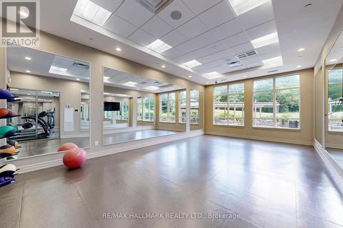 1705 - 9255 Jane Street, Vaughan, ON - Indoor Photo Showing Other Room