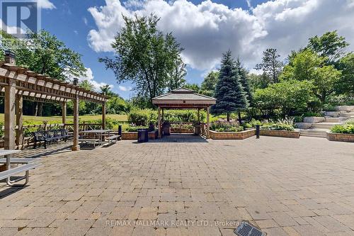 1705 - 9255 Jane Street, Vaughan, ON - Outdoor