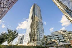 1507 - 2916 HIGHWAY 7 ROAD  Vaughan, ON L4K 0K6