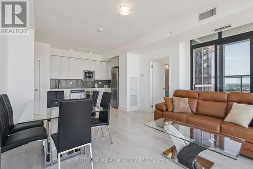 1507 - 2916 Highway 7 Road, Vaughan, ON - Indoor