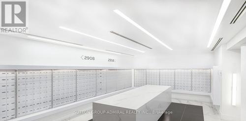 1507 - 2916 Highway 7 Road, Vaughan, ON - Indoor Photo Showing Other Room